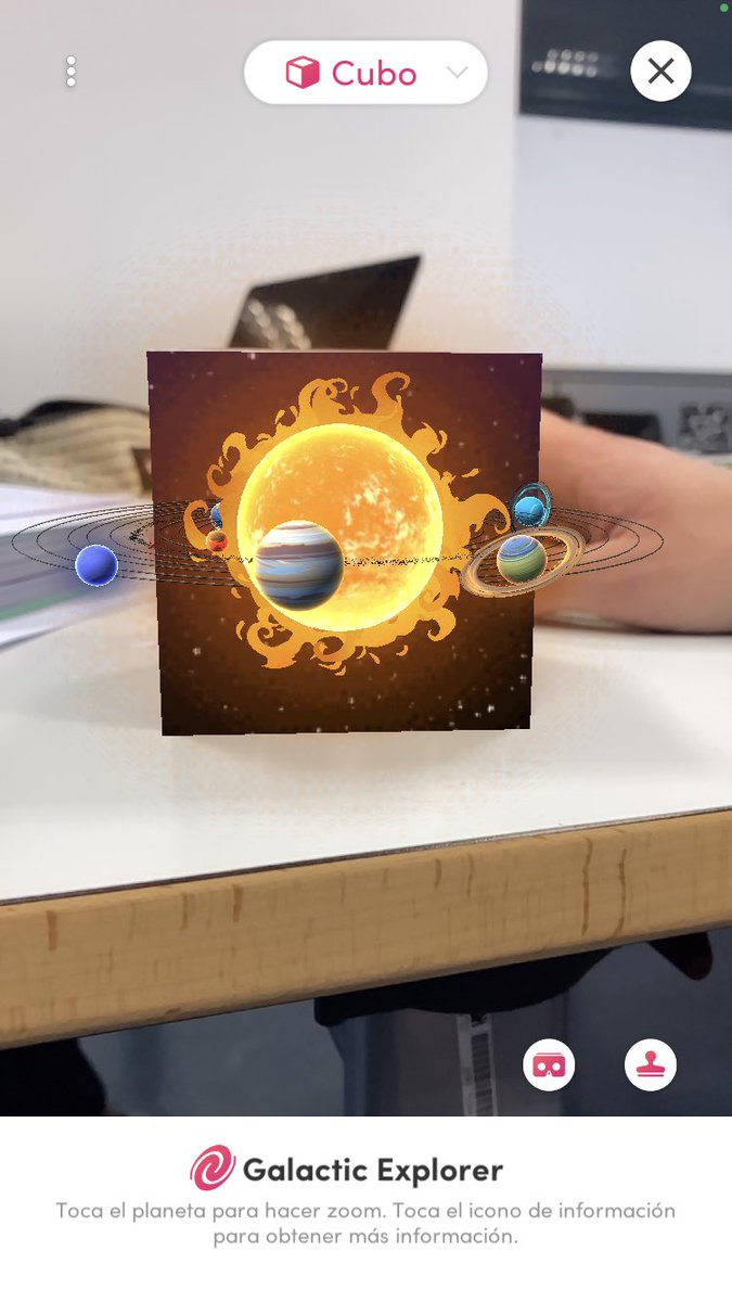BeatrizFontm's tweet photo. Os dejo algunas imágenes del Merge Cube #MP1855 https://t.co/aH8yGMaAhl