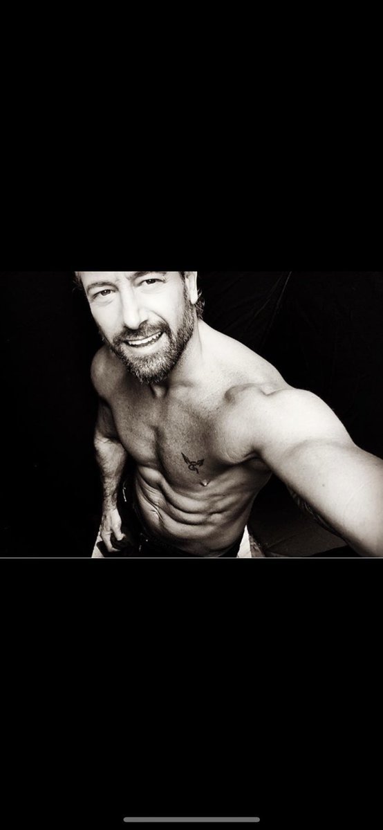 familyGSotoUSA's tweet photo. Dia 4: Gabriel con barba 🧔🏼♂️@gabrielsotoMEX #sotofotochallenge #birthdaychallenge #roadto47 🥳 https://t.co/FzM8pIwxCX