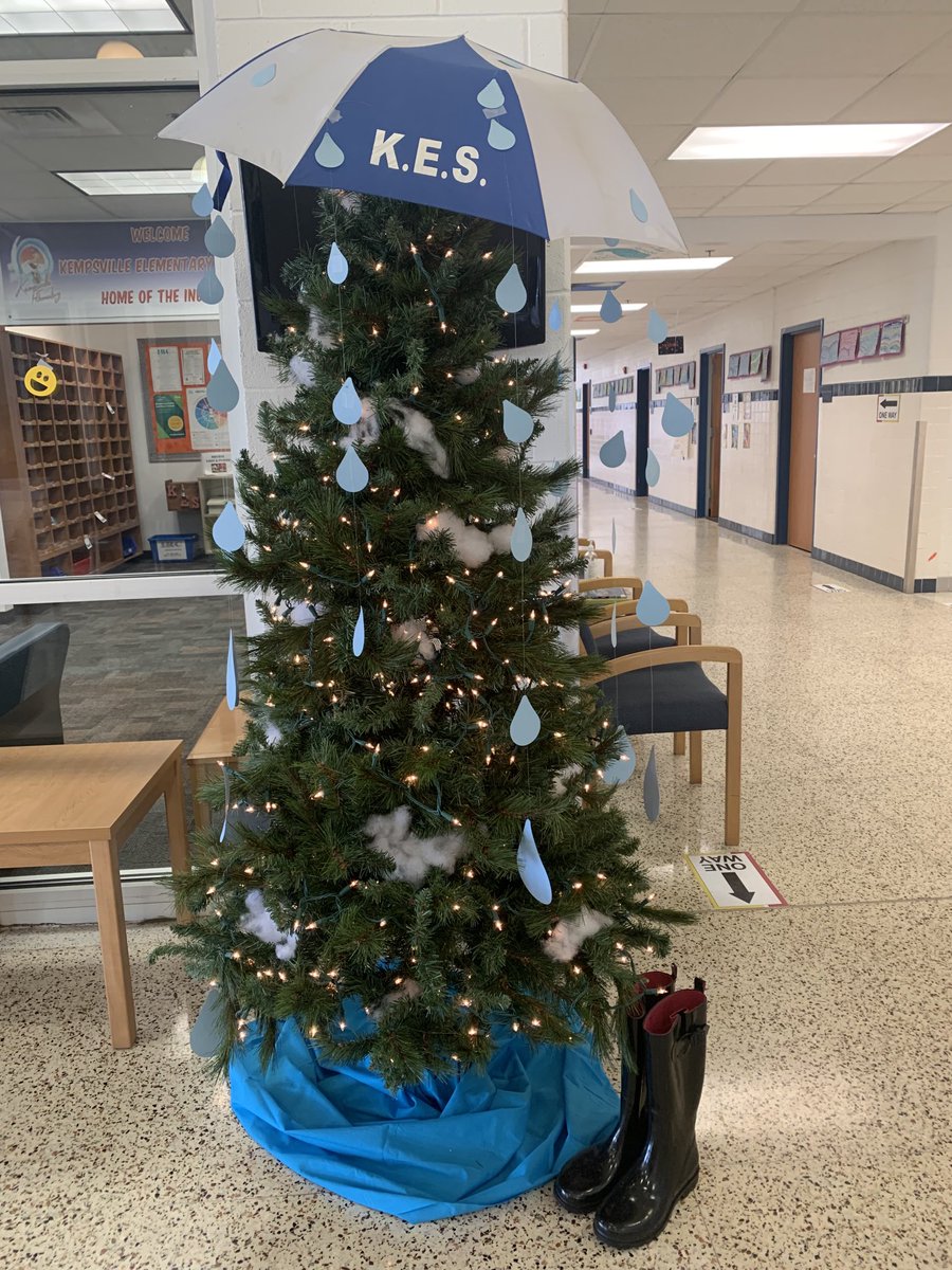 HRichardson_VB's tweet photo. April showers ☔️ bring May flowers 🌺 @KESIndians! #springbreakfever #KESAmazing @TechWarriorKES @KEScounselor @SterlingWhite59 https://t.co/fe4fpmISTo