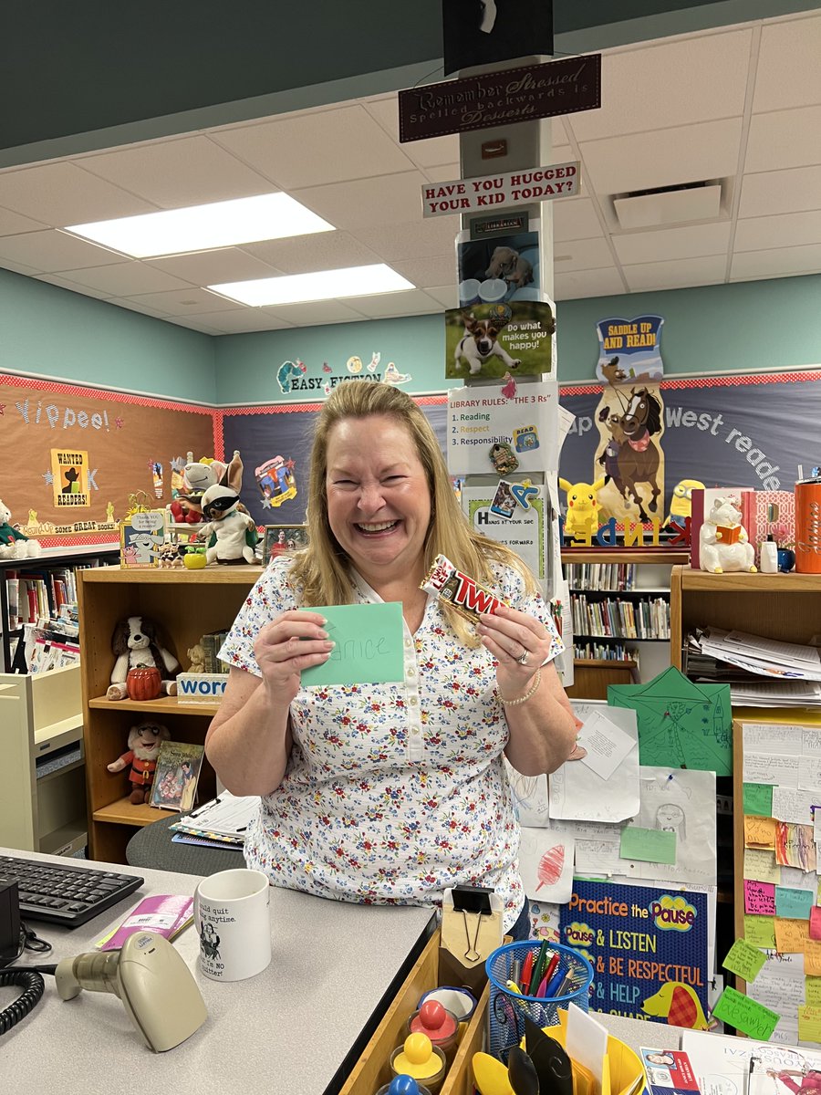 Librarian Appreciation Day!!!! Let's show Mrs. Howard some love. She does so many great things for West Foundation!!!!
Mrs. Howard,
We appreciate you today and everyday!! 😍