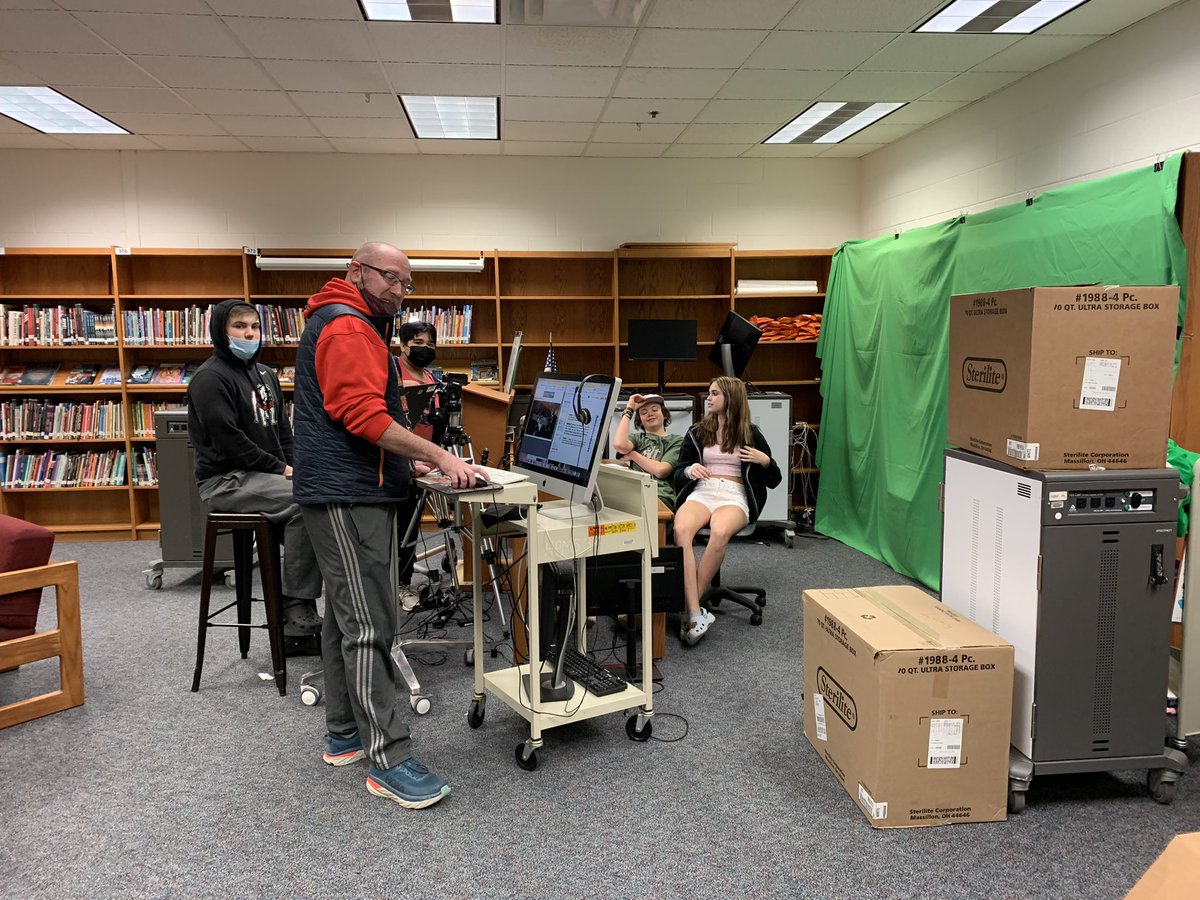 It was an absolute pleasure being at Harper Park this morning. It is amazing to see a building filled with ❤️ and pure potential.
<a href="/BAM_MS_Official/">Brambleton Middle</a> @ShenaIBlcps