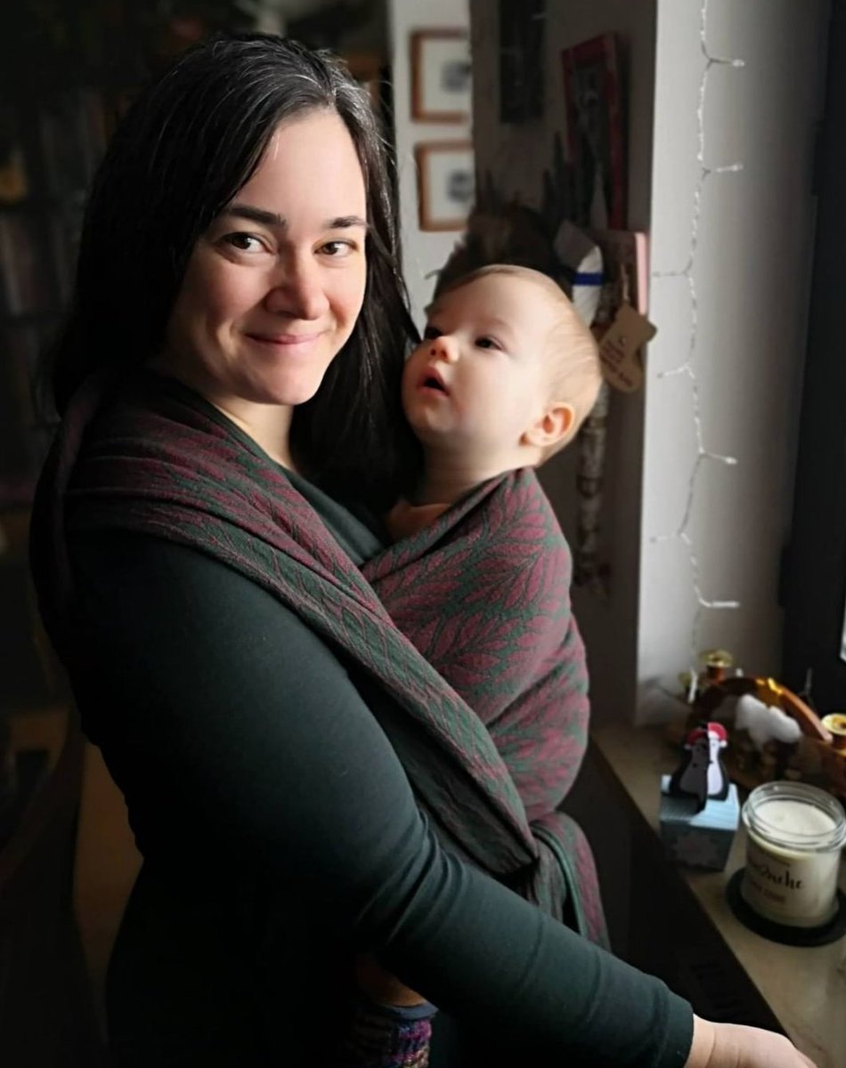 DIDYMOS_Baby's tweet photo. Babies are naturally curious. That's why they love to snuggle with mom or dad, as close as possible. Our carriers and wraps make it easy and comfortable for you and your baby.
#Didymos #didylove #didymosbabywearing #wearallthebabies #frontcarry #tragespaß #tragenistschön #FWCC https://t.co/fT2W8cri3M