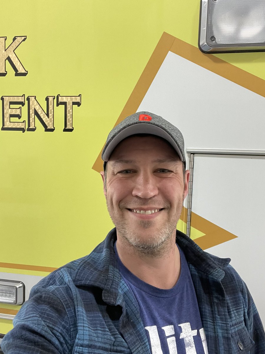 davidjester60's tweet photo. Enjoying first day off in a week…at mandatory hazmat refresher training https://t.co/71kt4cWCnt