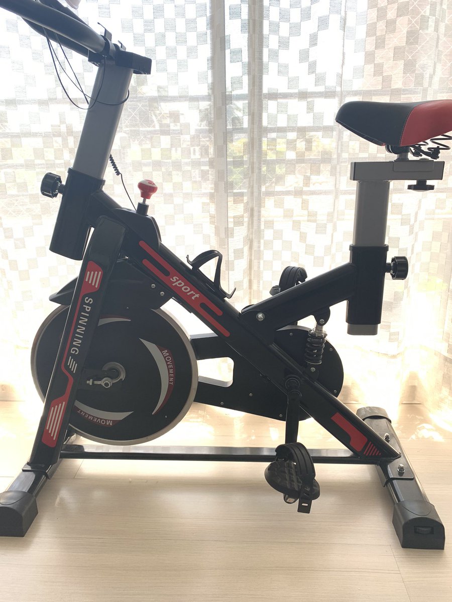 CotiBreak's tweet photo. 🙏Ayuda cómo saben esta caro todo, por eso he tenido que vender algunas cositas ☘️ Vendo o permuto mi queridísima bicicleta 🚴‍♀️ estática 1 año de uso en Perfecto estado permuto por una cuna de bebe que ojalá esté en buenas condiciones @Marco_Monsalve https://t.co/fZ725gjcqz