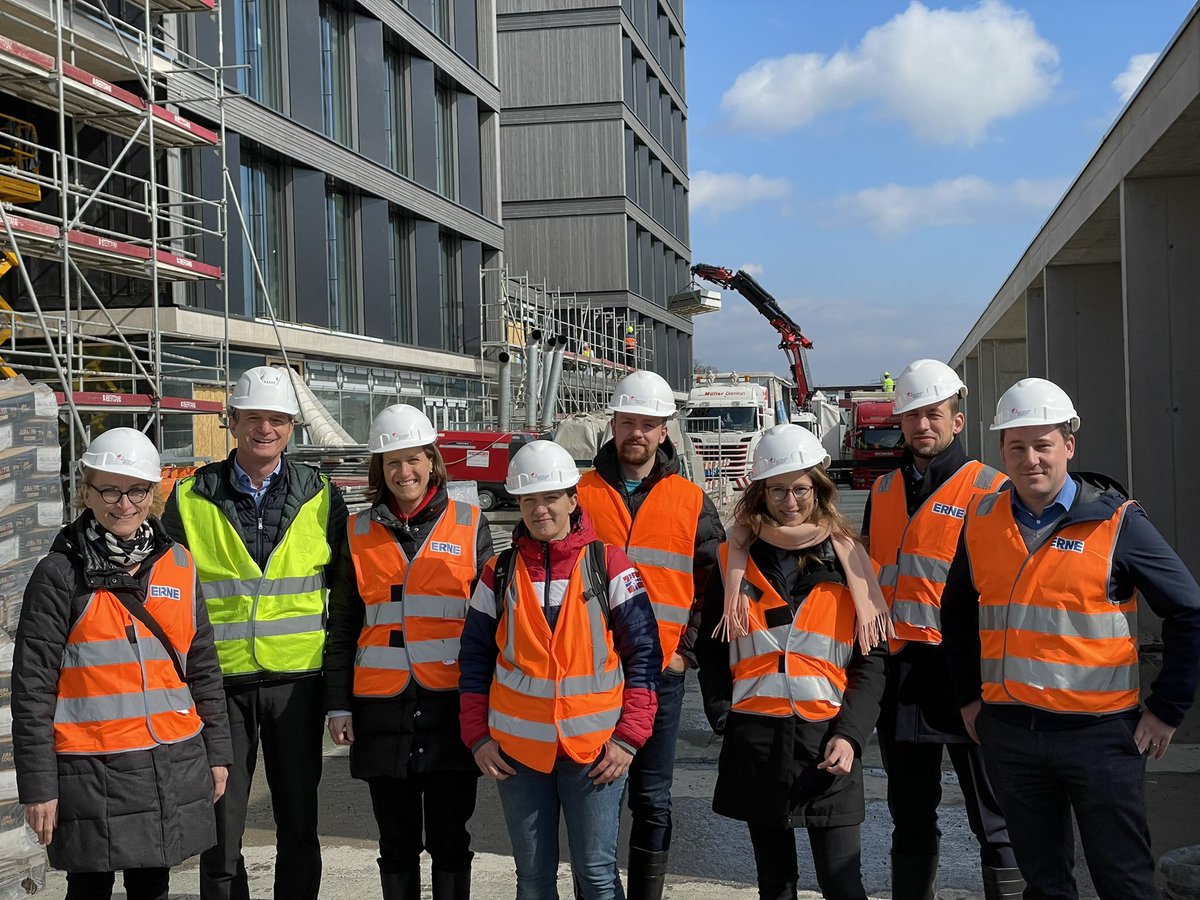 Start-up Labs Bahrenfeld (@start_up_labs) on Twitter photo Die <a href="/start_up_labs/">Start-up Labs Bahrenfeld</a> und <a href="/desy/">DESY (Deutsch)</a> haben gemeinsam heute den <a href="/PARKinnovAARE/">Switzerland Innovation Park Innovaare</a> am <a href="/psich_de/">PSI Paul Scherrer Institut</a> besucht! Tolle Einblicke, großartiger fachlicher Austausch und spannende Gespräche! Danke dafür an Benno und sein Team! #switzerland #innovation #science #hamburg Die <a href="/start_up_labs/">Start-up Labs Bahrenfeld</a> und <a href="/desy/">DESY (Deutsch)</a> haben gemeinsam heute den <a href="/PARKinnovAARE/">Switzerland Innovation Park Innovaare</a> am <a href="/psich_de/">PSI Paul Scherrer Institut</a> besucht! Tolle Einblicke, großartiger fachlicher Austausch und spannende Gespräche! Danke dafür an Benno und sein Team! #switzerland #innovation #science #hamburg
