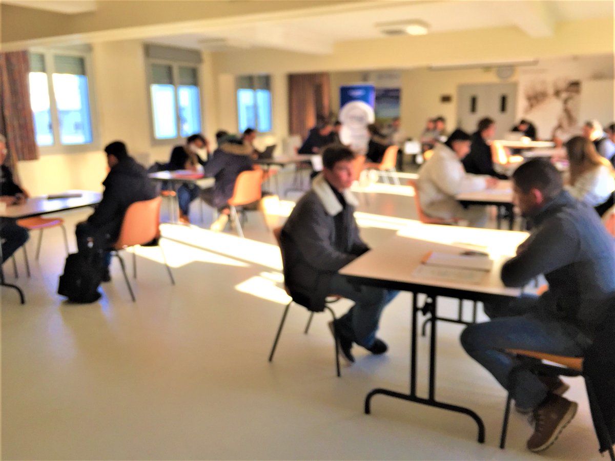 L'ensemble des élèves et des étudiants du pôle Energétique du lycée des métiers Martin Nadaud, tient à remercier les entreprises présentes au premier Job Dating "métiers de l'énergétique" au lycée des métiers Martin Nadaud vendredi 01 avril 2022.