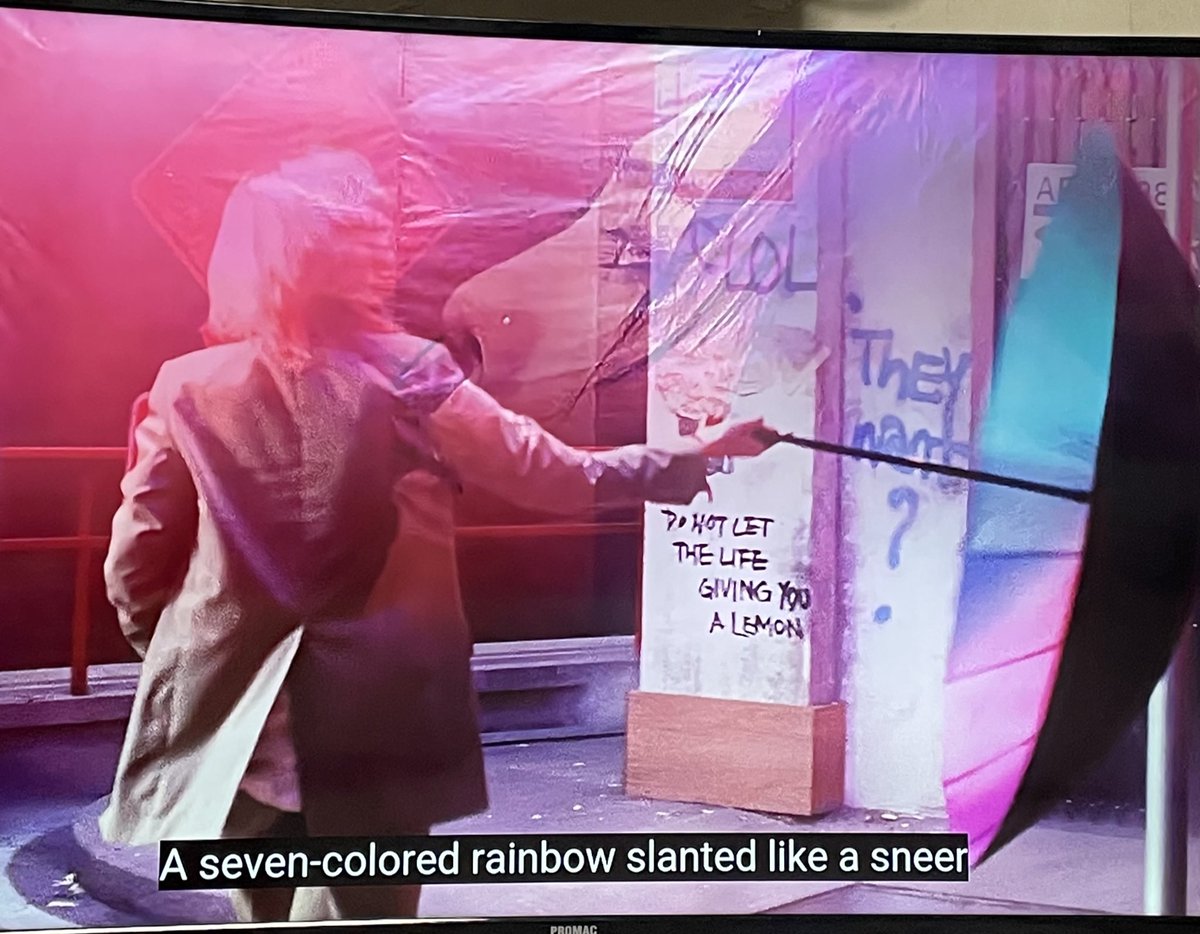 Moonchild217's tweet photo. Bigbang is still as amazing as ever. Idk if anyone noticed but GD held a black umbrella with a rainbow underneath and I remember Seungri’s story about GD painting him with multiple colors but suddenly covering it with black paint. The umbrella was Seungri, Huhu https://t.co/lvqHpbcoG6