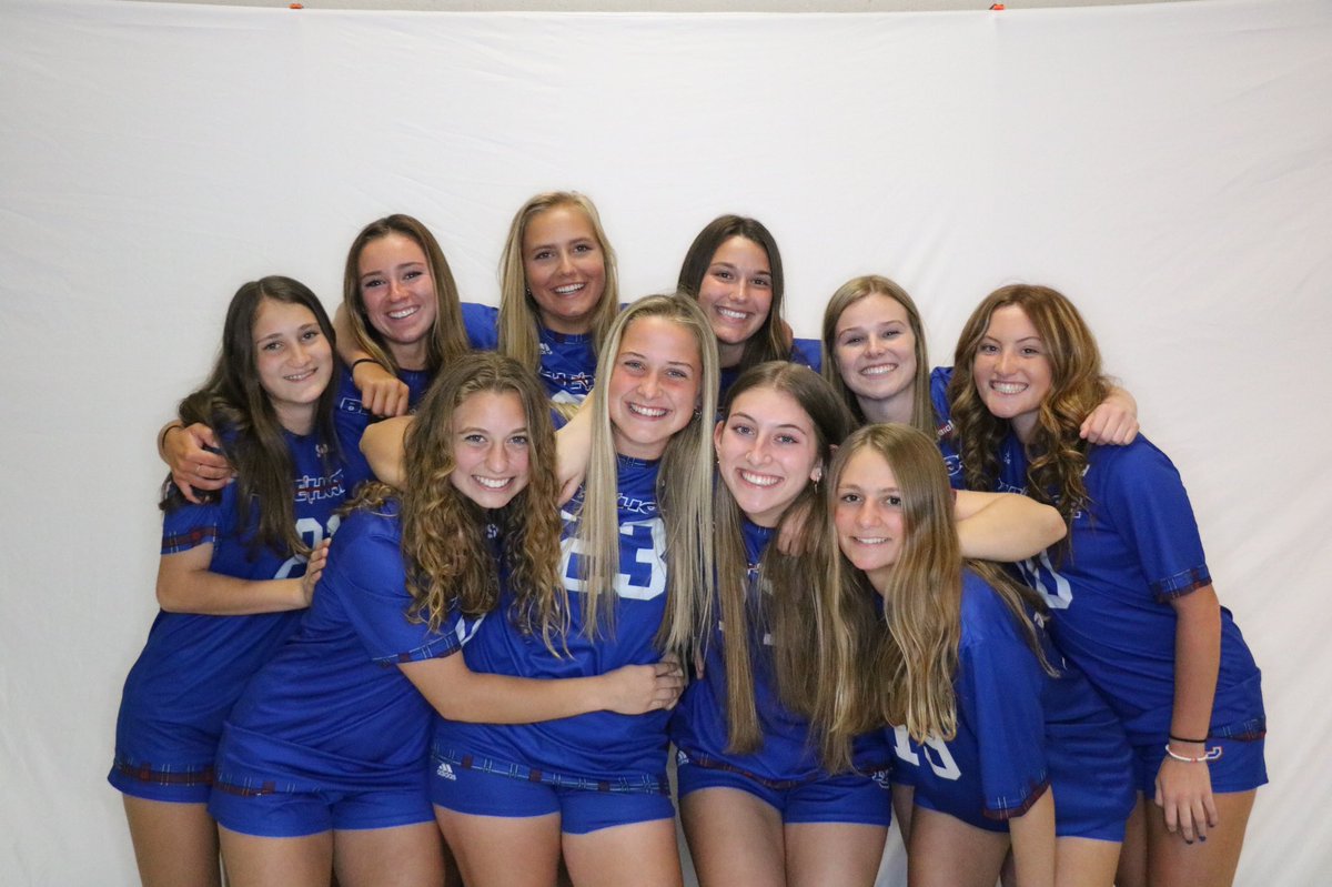BlueHoseWSOC's tweet photo. What a FUN and GREAT weekend this past weekend was to have 10/11 of our 2022 commits on campus! Exciting things coming this fall for our #PCWSFamily! https://t.co/UYTXGpcj0g