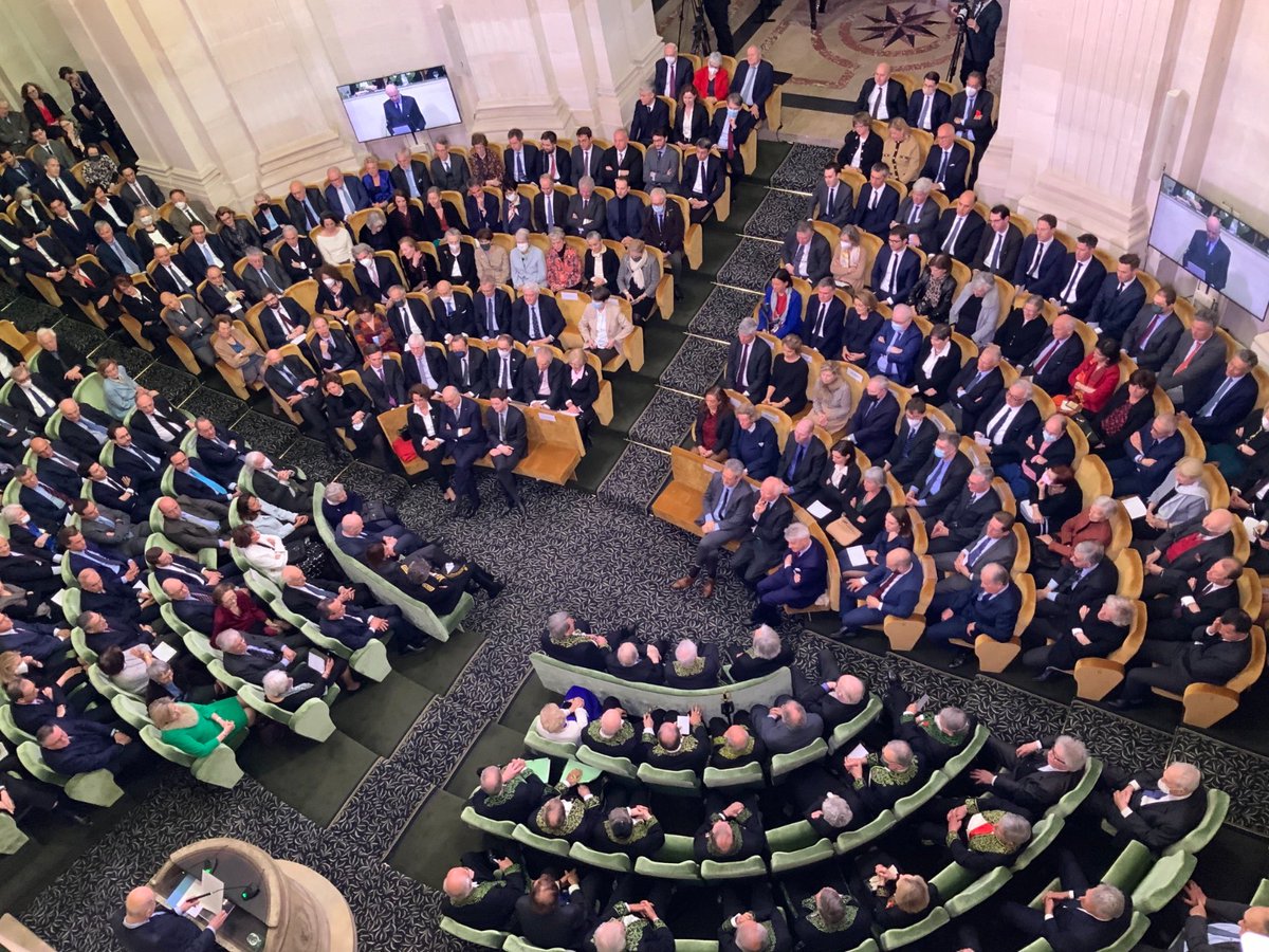 🔴Ce lundi 4 avril, M. Bernard Stirn a été installé à l’Académie des sciences morales et politiques, sous la Coupole. Il a prononcé l’éloge de son prédécesseur au fauteuil 4 de la section Législation, Droit public et Jurisprudence, M. Prosper Weil.

➡️bit.ly/3LGTwRO