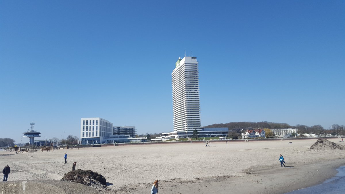 hbluebeck's tweet photo. #Travemünde, noch ist es ruhig und beschaulich, aber bald…. Tobt wieder das #Leben an der #Ostsee
https://t.co/NxTJfCFVJH https://t.co/UW1q4Yaa1h