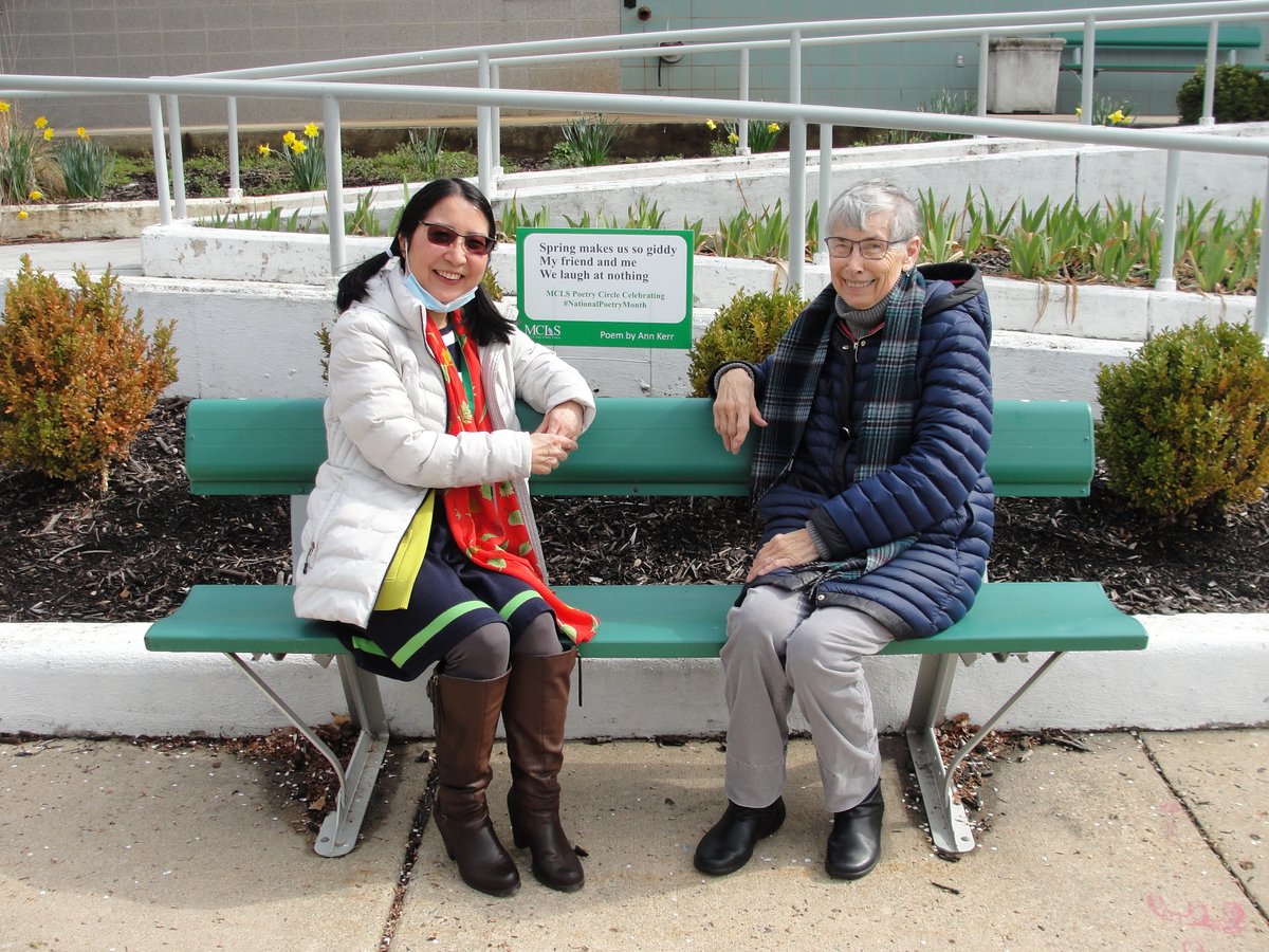 mclsnj's tweet photo. To celebrate #NationalPoetryMonth, MCLS' Poetry Circle has an outdoor #poetry display at the Lawrence Branch.
Join us on April 14 @ 6:30 pm, when the Poetry Circle hosts a special reading for the display.
#njlibraries #mercercountynj #poets #poems #ilovelibrariesnj https://t.co/radZaD8pug