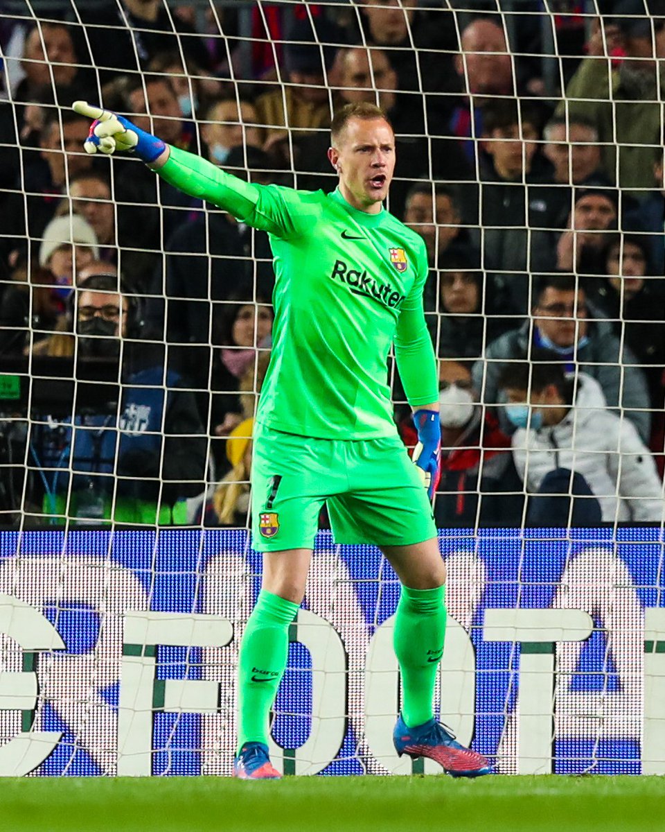 Ter Stegen Kalesini Koruyor
