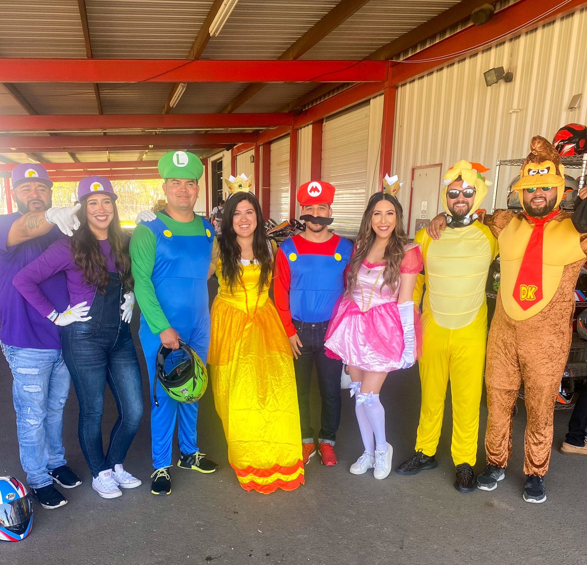 abbygrimaldo_'s tweet photo. *Me showing up in my costume*
Gah: wth abby, you got the slutty one?!We were suppose to be wholesome. Where’d you get it from whore. Com?! 🙃🙃🙃 https://t.co/qhtIyNnaft