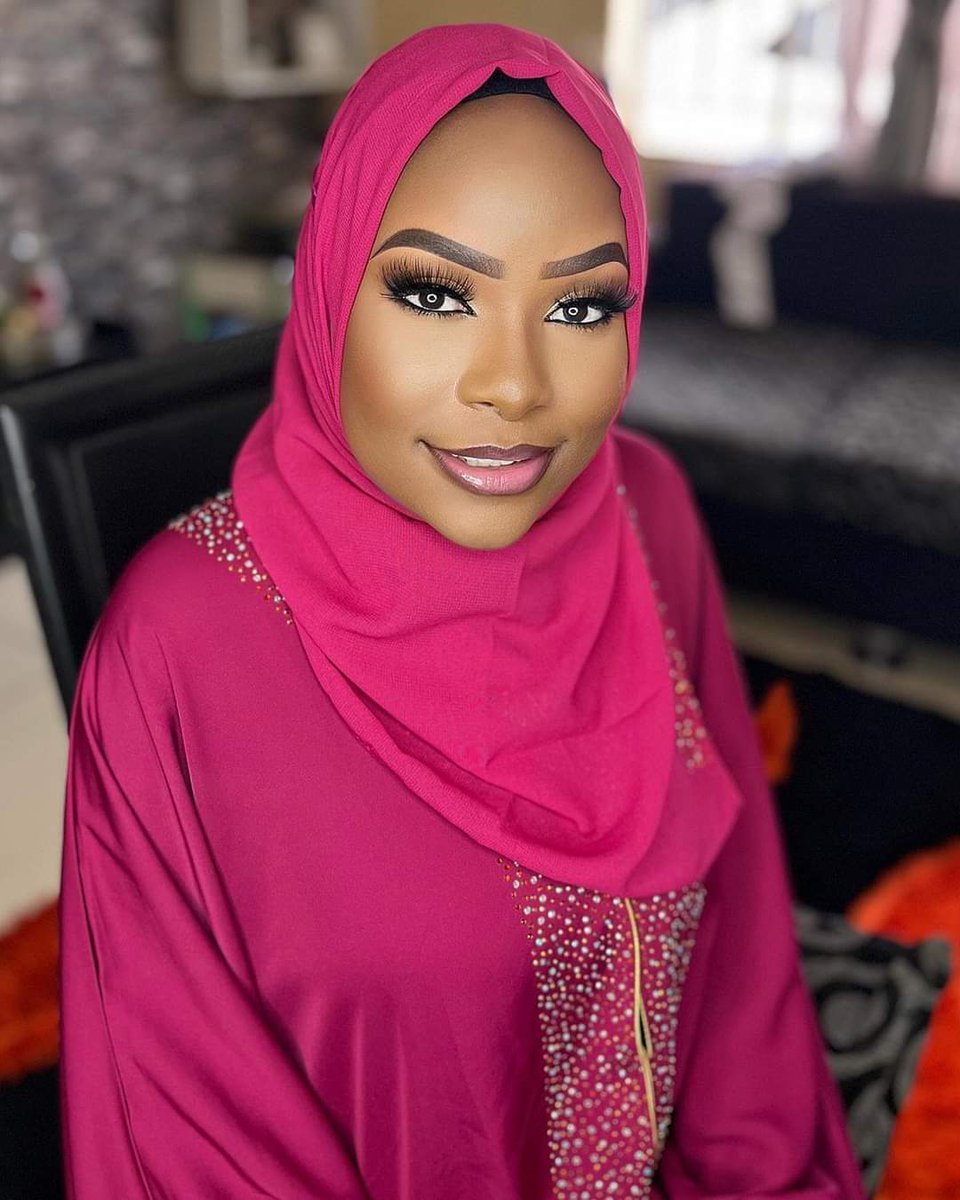 Eliza bridal makeup and her maid of honor makeup by zamiwe…
#malawiangirlskillingit🇲🇼🇲🇼🇲🇼🇲🇼❤️❤️ 
@malawianwedding 
#muslimahfashion 
#muslim 
#muslimbride 
#muslimworld

Kindly RETWEET... need to meet my potential client on your TL