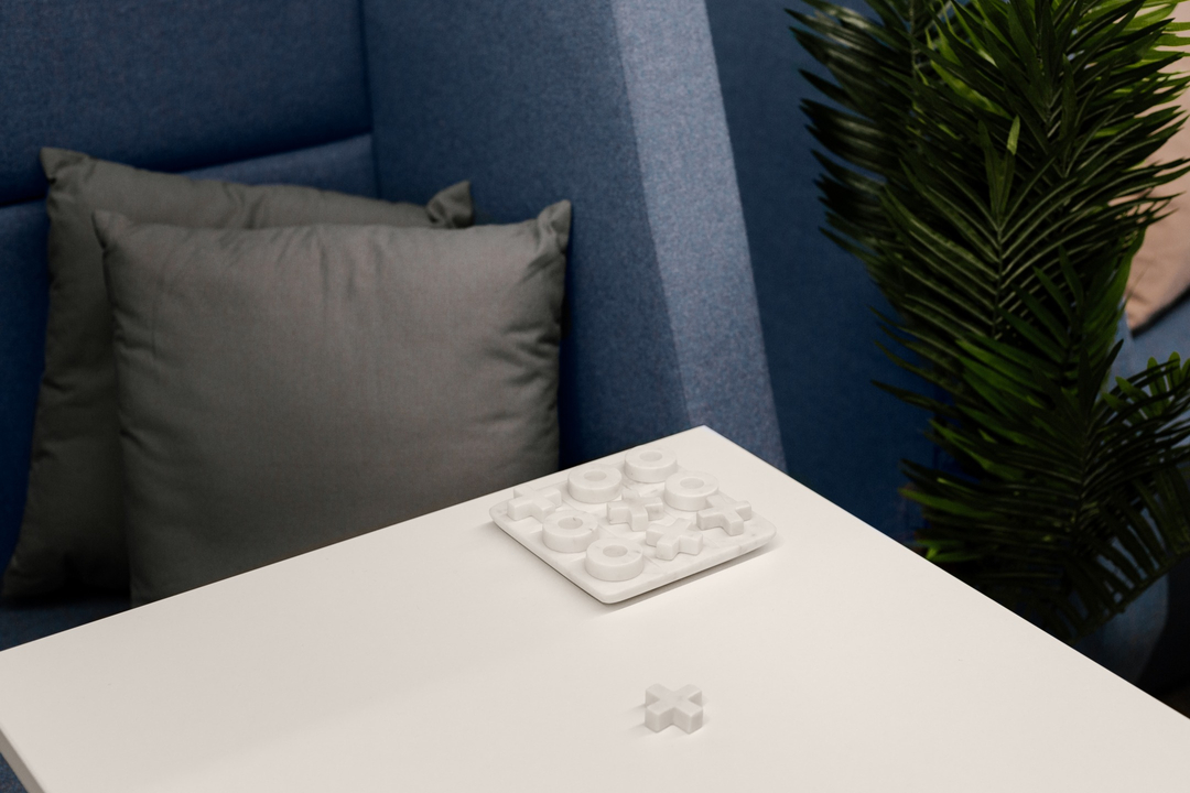 In 1952, OXO (or Noughts and Crosses), developed by British computer scientist Sandy Douglas for the EDSAC computer at the University of Cambridge, became one of the first known video games 🇬🇧