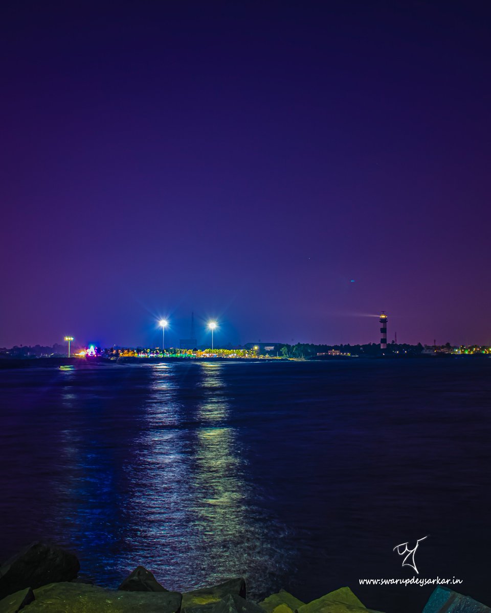 deysarkarswarup's tweet image. Pondi Marina Beach, Pondicherry.🌊🌃
@bonjourpondi
@pondytourism
@MyPondicherry
#pondicherrydiaries #pondicherrydiaries🌴 #pondicherryvibes🎋 #beach #beachlife #beachvibes #india #naturephotography #photography #travel #Indian #IncredibleIndia #NightPhotography  #rockbeach #night
