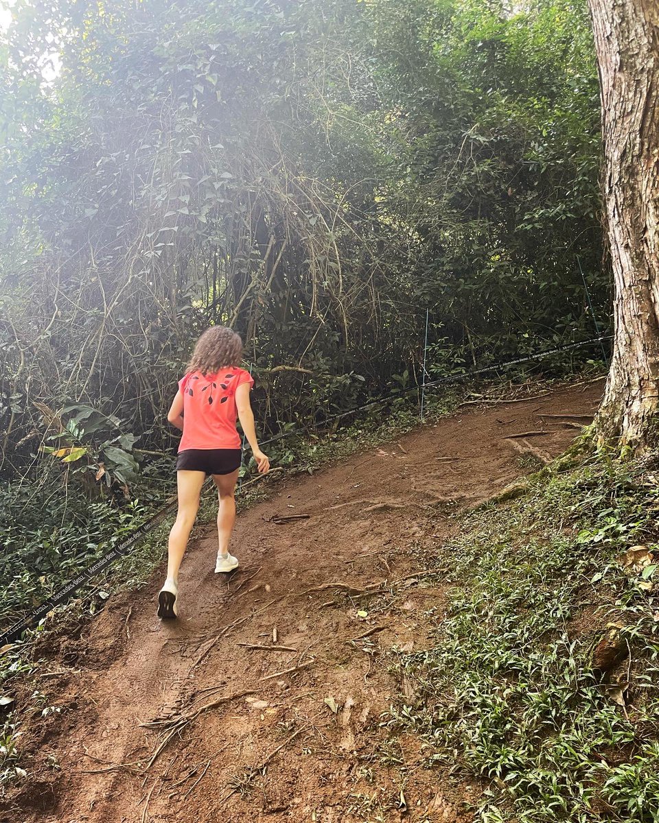 MtbAnne's tweet photo. Getting ready for jungle racing in Brasil!🌿🐾😎 First impressions of the course are made during our trackwalk today. Can't wait to take my bike out for some laps - things look very fun and exciting🤩#worldcupweek #athleteslife #girlsonghost https://t.co/bYBclRyq1T