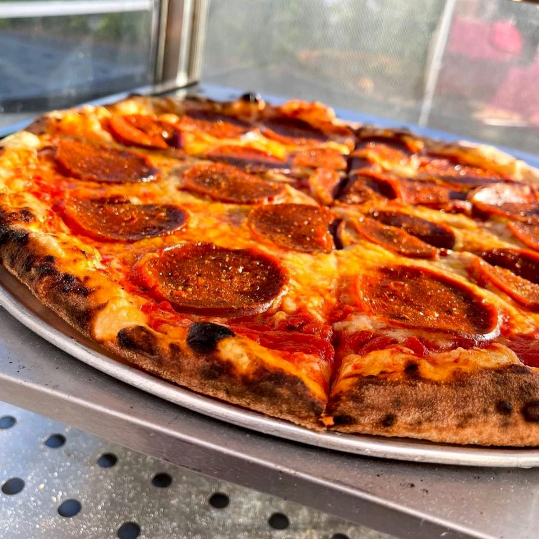 trademarkbrew's tweet photo. The LB Meatless Monday lineup is ๐ฅ
Poppin' off at 4:30!
๐ @secretveganpizza
๐ฎ @masaya.l.a.
๐ง @sneaky_vegan_bakery
#trademarkbrewing #LABeer #longbech #LBC #meatlessmonday #longbeachfoodscene https://t.co/baSGp5uJax