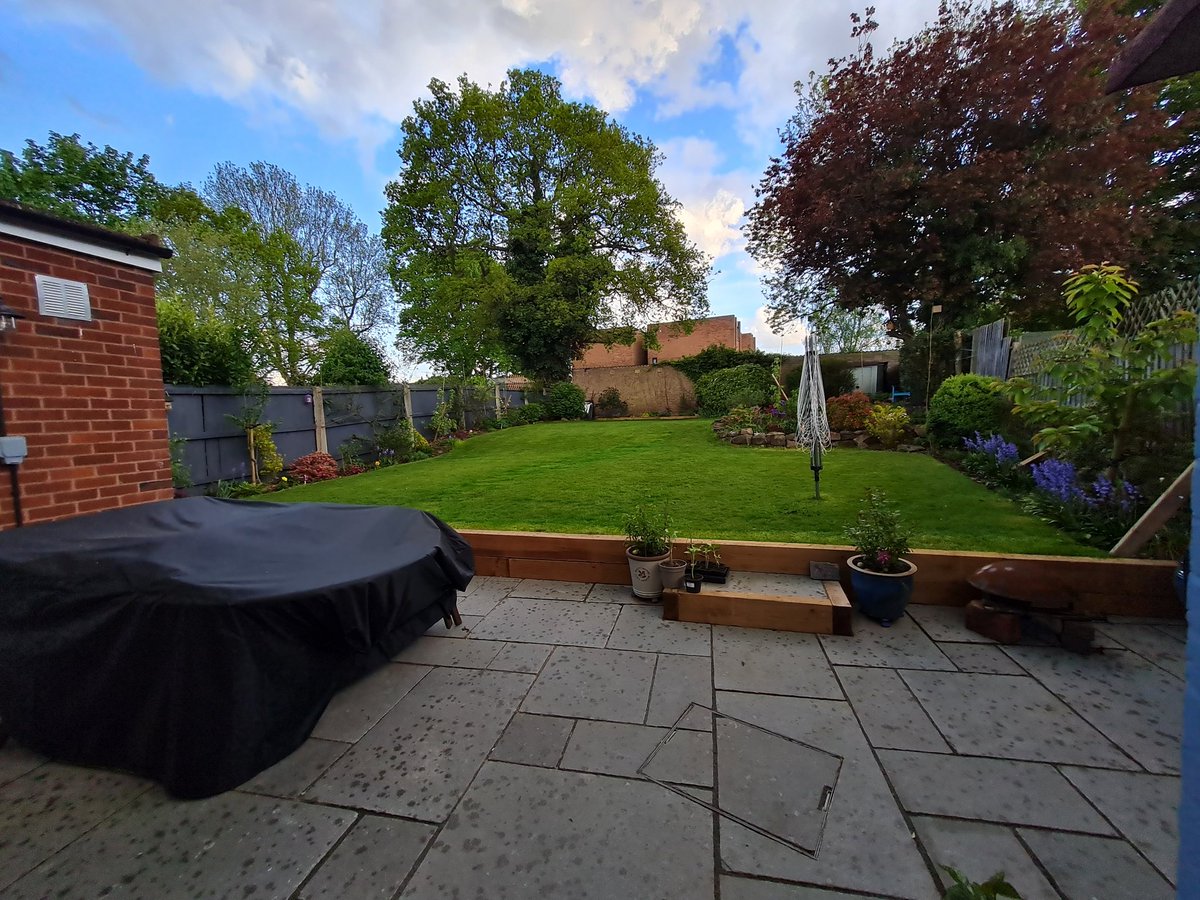 MershSteph's tweet photo. @urbanponds_101 Had ours done last year. The grey has weathered in really nicely over winter and doesn't get too hot in summer. https://t.co/UBLxfrJTMF