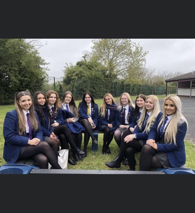 SophiaA69361677's tweet photo. Found my images of me in a school uniform (included) were being posted on a fb group ‘the best school girls’ a group created to sexualise school children. Contacted the PSNI 101 number and was told no crimes had been committed but I should change my privacy settings !?!?!? https://t.co/1aoo0qO9M4