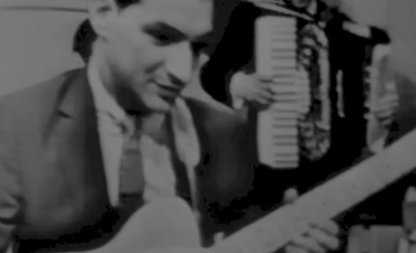 soultrackscom's tweet photo. He was a musical giant, and today we say a sad goodbye to Motown' iconic Funk Brother, #JoeMessina, at age 93. What a player! https://t.co/ldJ20Mclb7 https://t.co/d14yWetyZ3