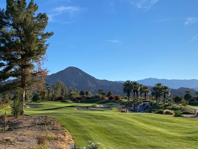 Thrilled to share the latest &amp; greatest!
#troon, #indianwellsgolfresort, #indianwells

insider.indianwellsgolfresort.com/i/1463715-indi…?