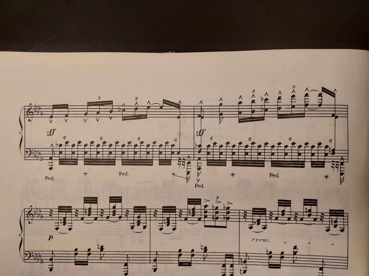 PTMusicGrind's tweet photo. These two measures have the same rhythm. It would help if the notes were lined up to indicate they have the same rhythm! #PianistProblems https://t.co/PA7S78Yx9b