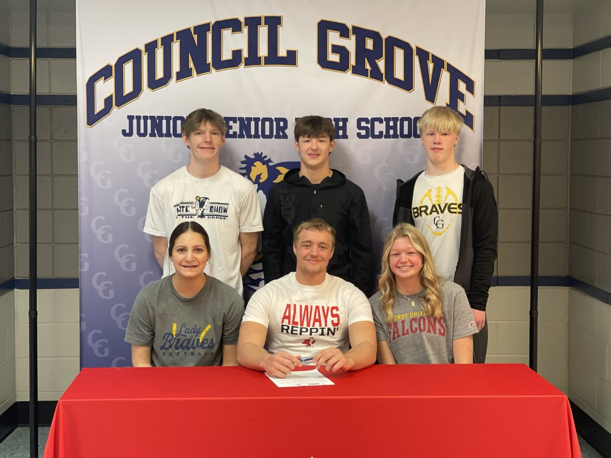 cghs_basketball's tweet photo. Congratulations to @koenhula00 on his signing with @FriendsU! Koen finishes his HS career as the Brave’s career leader in rebounds (627), steals (143), &amp; drawn charges (65) as well as finishing 8th on the all time scoring list (820). https://t.co/2uVOgSP9e6