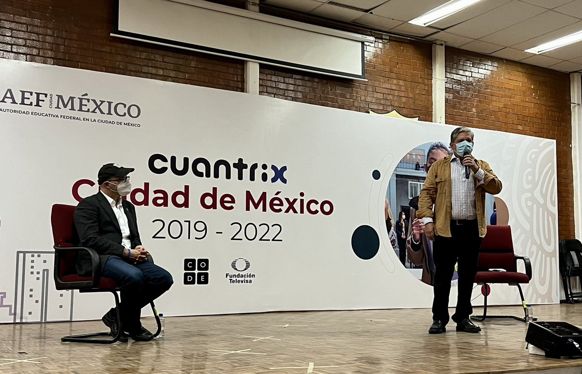 ortizvillacorta's tweet photo. The @_AEFCM in partnership with @TelevisaFoundat and @codeorg has trained 30,000 primary and secondary Mexico City teachers to teach #computerscience. Kudos to the leadership of Luis Humberto Fernández Fuentes, head of Mexico City’s education authority. #CS #CDMX #Cuantrix https://t.co/9R0C2X5MuH