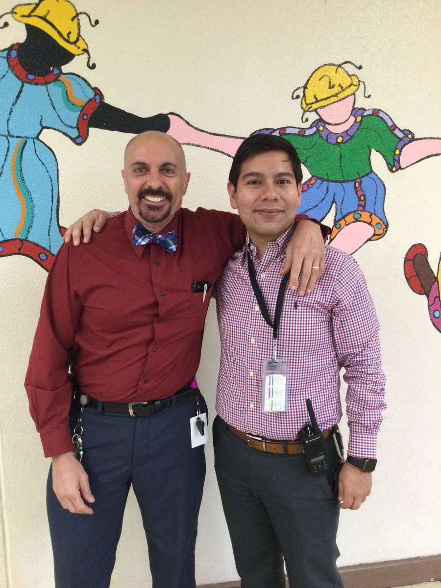 DVISD_DVMS's tweet photo. #DVMSheros Happy Assistant Principals Week! Thank you, Mr. DeFrancisis and Mr. Hernandez for your hard work. #DVMSstrong https://t.co/9uGSGDDV9X