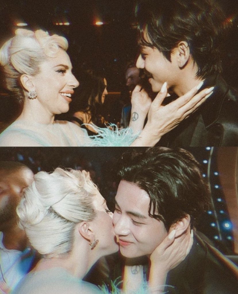 #INSTAGRAM | Taehyung agregó una nueva publicación 

🐯: Mi reina del jazz es @/ladygaga

📎 instagram.com/p/Cb77Plfltav/…