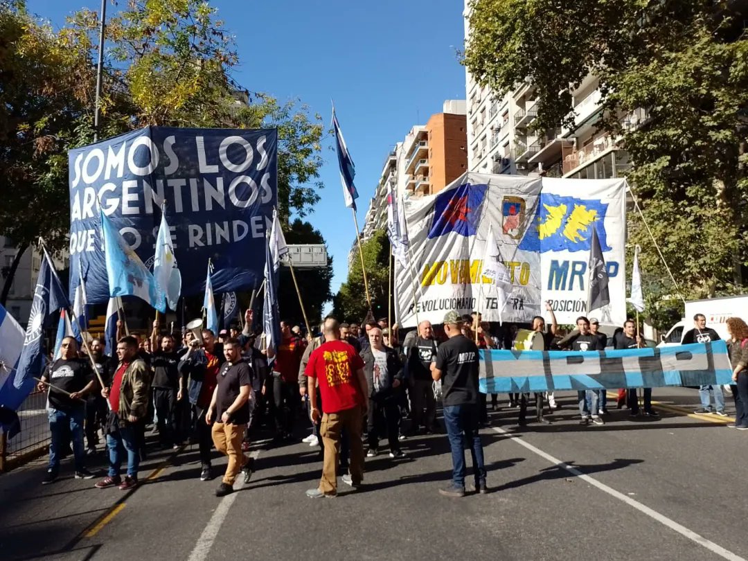 Algunas imágenes de lo que fue el acto del sábado en homenaje a nuestros veteranos y caídos en Malvinas.

En conjunto con <a href="/nucleosocialarg/">Núcleo Social Argentina</a> construyendo organización y lucha!!!

#malvinasargentinas #malvinas40años #malvinasvolveremos #argentina🇦🇷