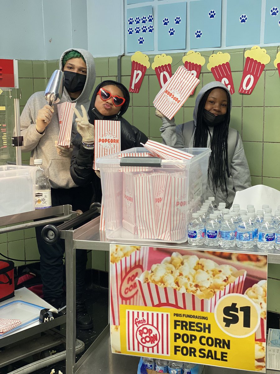 BWA09x323's tweet photo. #WeBePoppin 🍿 Fundraising for PBIS More info at https://t.co/7exGWeS6rE @ucs_uft @CSD9Bronx #NYCDistrict9 #BronxCouncilDistrict16 #BronxCommunityBoard4 @NYCSchools @NYCMayorsOffice @DOEChancellor @nycgov https://t.co/JYeHy6rfPg
