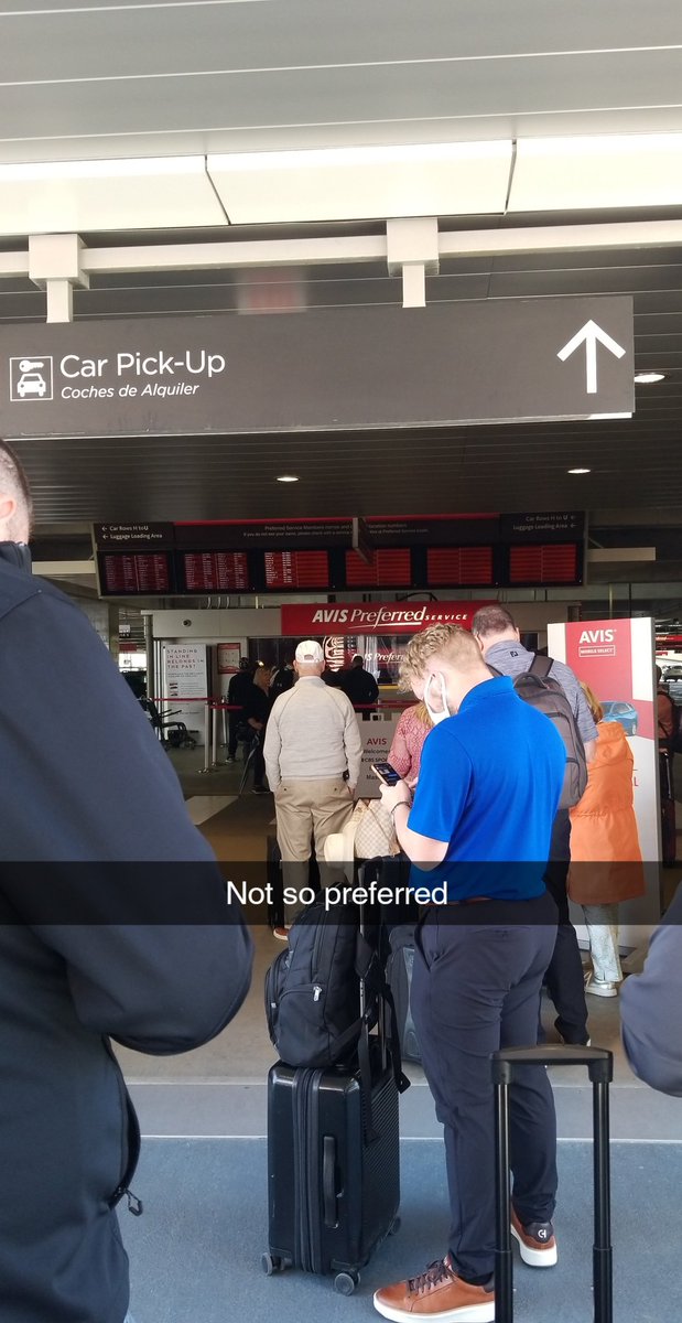 sliedelcmca's tweet photo. #avisfail #atl @Avis #dontfeelpreferred twice in two weeks you have failed. https://t.co/kVBAHctzRV