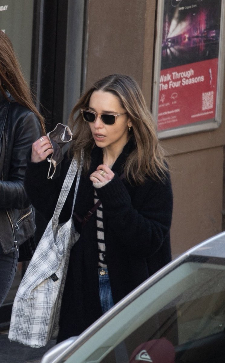 emilia clarke smoking cigarettes New pictures of Emilia Clarke. P.S. that looks like an e-cigarette