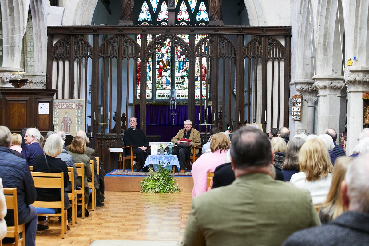 FlamsteadBkFest's tweet photo. Some more pictures from our memorable #BooksInTheBelfry event with @RevRichardColes at the weekend. Pictures by @alexridley5. https://t.co/h3V63X9gg7