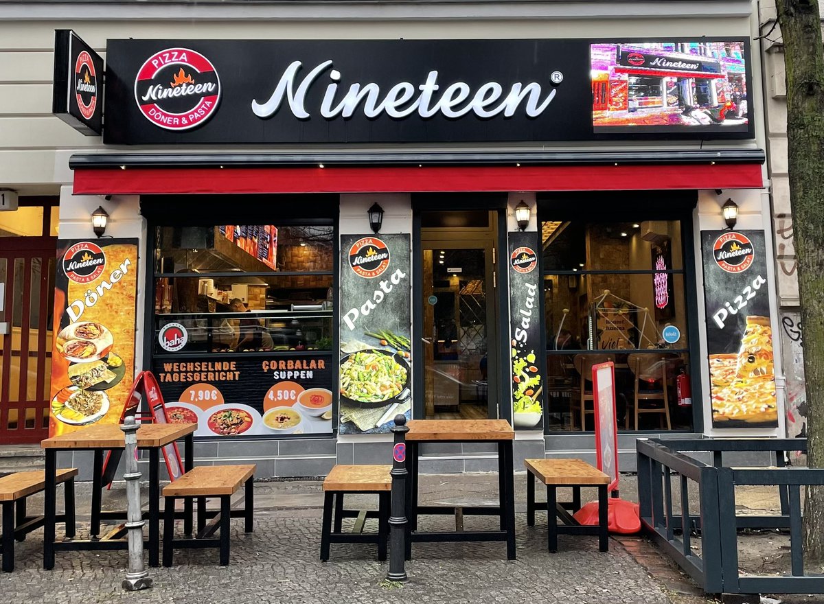 neitherconfirm's tweet photo. In my street someone created an infinity loop: he opend a shop and advertised it by a picture of his shop. https://t.co/iIqc4eKPah