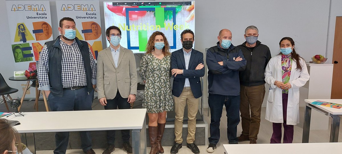 FonsGoib's tweet photo. 🍏Donam el sus a la #nutriweek a @UNIVERSIDAdema on es parlarà, des de múltiples perspectives, de nutrició i dietètica. https://t.co/zCmcPHjUbu