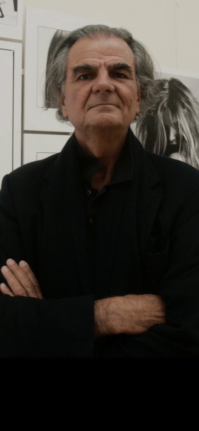 cgirard's tweet photo. Tristesse d’apprendre le décès de Patrick Demarchelier . J’eus la chance de le connaître de deux manières : les années Saint Laurent et adjoint à la culture de Paris avec son exposition ⁦@PetitPalais_⁩ ⁦@parismusees⁩ . Extrait d’une photo de ⁦@euler_michel⁩ AP https://t.co/SuhuGsR0JK