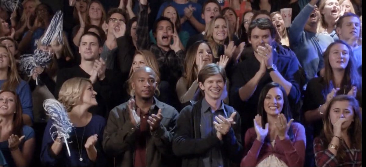 SeriesUpdateFR's tweet image. Il y a 10 ans, la série Les Frères Scott diffusait son dernier épisode.