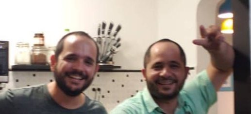 Felicidades también a los muy queridos "insoportables" jóvenes que todos los días amparan mis retos: ¡GRACIAS, equipo! Con ustedes  #VamosConTodo.