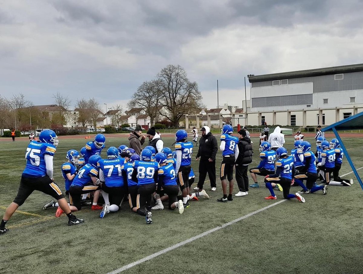 [ RETOUR CHAMPIONNAT U19 BFC ]

🏈 Après deux longues années sans matchs, nos U19 retrouvaient ce dimanche, le terrain de SONGIS pour leur entrée en championnat face aux Bisons de Besançon.

Score: Pygargues 21 - 6 Bisons

#Pygarguesdetroyes #FootballAmericain #U19