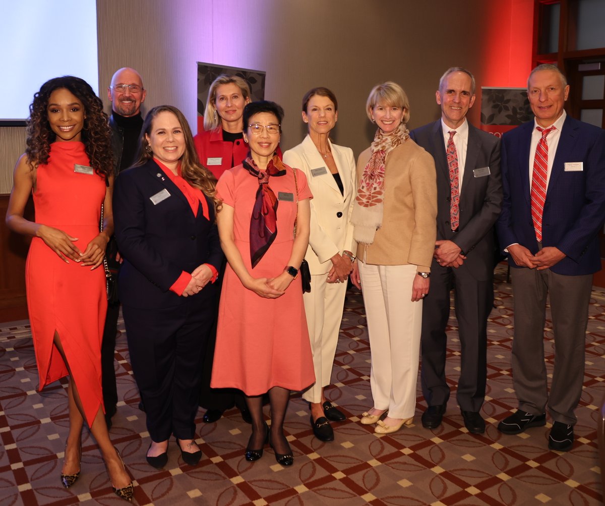 David G Horn (@davidghorn) on Twitter photo Friday night @PresKMJohnson joined us to celebrate the remarkable careers of some of our <a href="/ASCatOSU/">Arts and Sciences</a> alumni. Congratulations to all award winners: <a href="/ZuriHall/">ZURI HALL</a>, <a href="/gret_klingler/">Gretchen Klingler</a>, Jeff Charney, <a href="/JohnKasich/">John Kasich</a>, Jean Cui, and Ratmir & Angela Timashev. And thanks to our amazing ASC staff! Friday night @PresKMJohnson joined us to celebrate the remarkable careers of some of our <a href="/ASCatOSU/">Arts and Sciences</a> alumni. Congratulations to all award winners: <a href="/ZuriHall/">ZURI HALL</a>, <a href="/gret_klingler/">Gretchen Klingler</a>, Jeff Charney, <a href="/JohnKasich/">John Kasich</a>, Jean Cui, and Ratmir & Angela Timashev. And thanks to our amazing ASC staff!