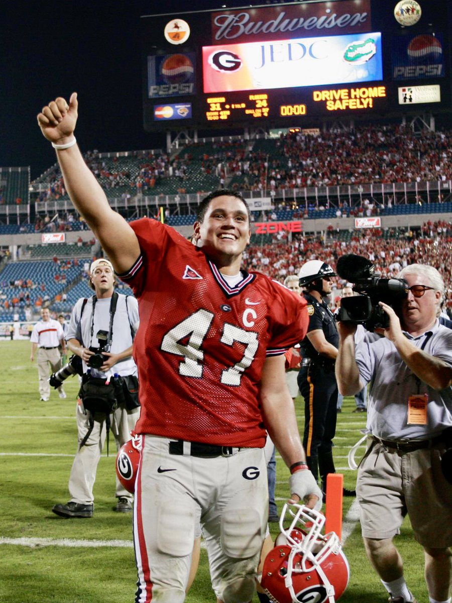 EvilCoachYeah's tweet photo. 🐐
#GoDawgs #Retire47 https://t.co/TSaXM4JU85