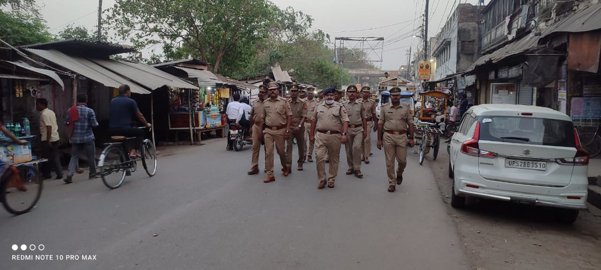 DeoriaPolice tweet picture