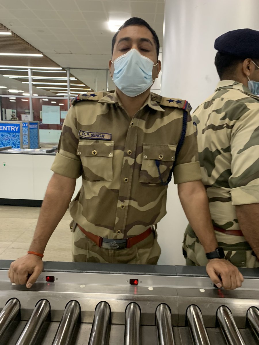 abufarhanazmi's tweet photo. Dear @CISFHQrs 
I was boarding for Mumbai on @IndiGo6E 6386, 18:40 hrs flight &amp; these racist officers R P Singh, A K Yadav, commander Rout &amp; senior officer (SP category) Bahadur purposely singled me &amp; my family (wife &amp; son) immediately after they read out my name out loud to team https://t.co/gjHdnFajDN