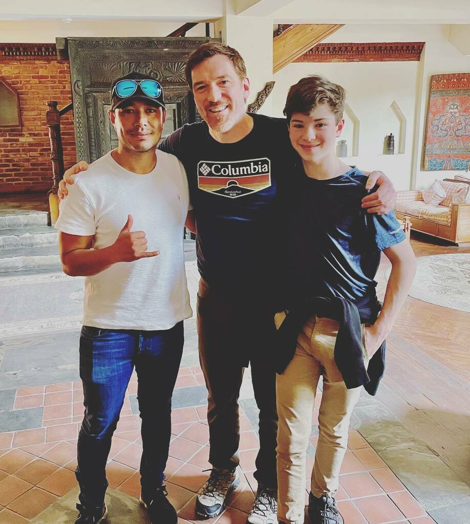Conor Grennan on Twitter: "DUDE. Ran into @nimsdai, the legend behind 14  PEAKS (Netflix) and the greatest climber in history. Nims was in a hurry  but stopped when he saw Finn and
