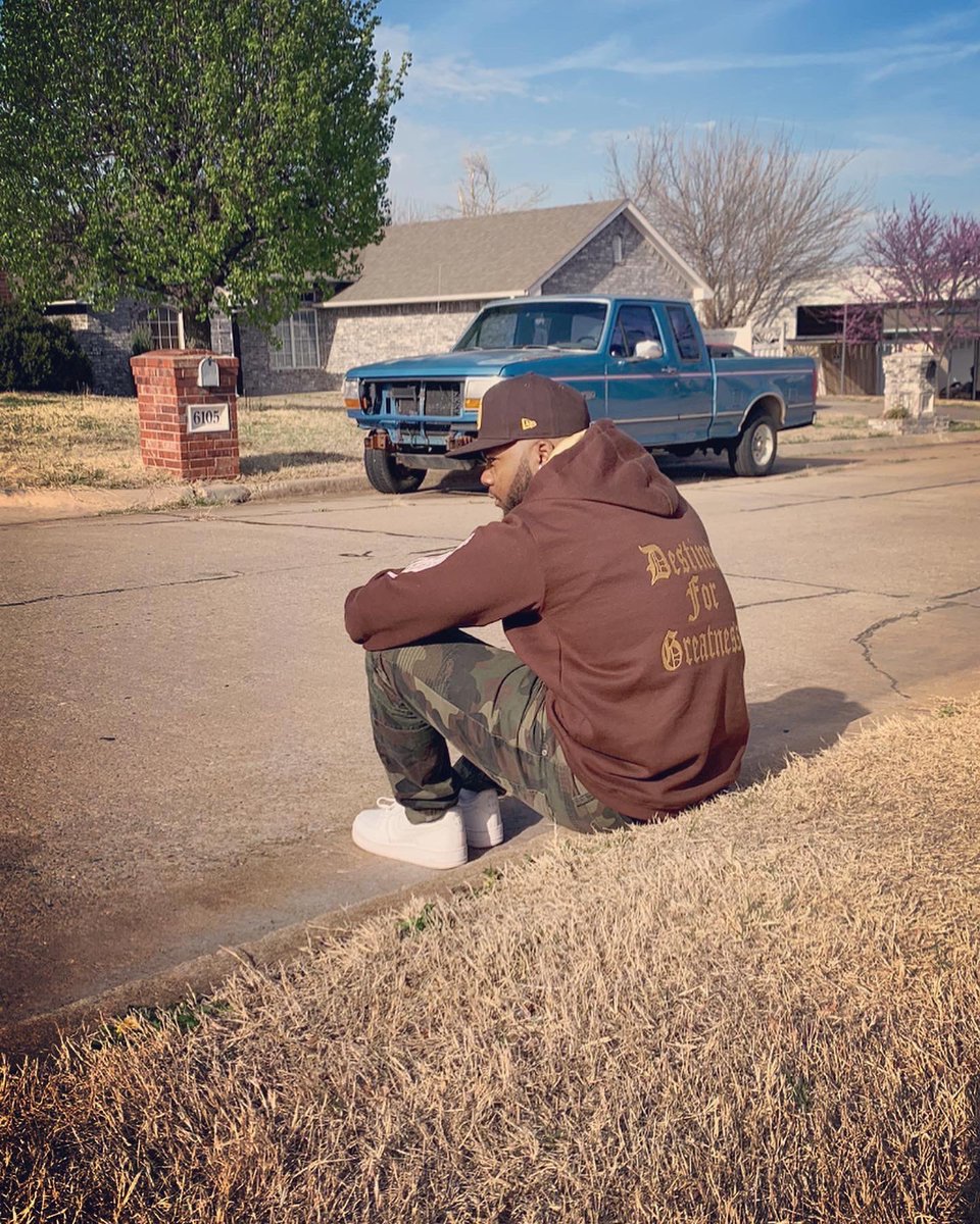 Duecethatruth tweet media