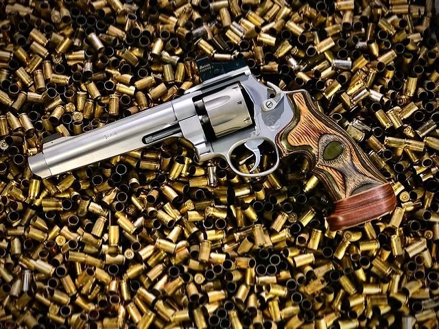 Red dots make good pistols great!
PC: @the_bad_gunsmith