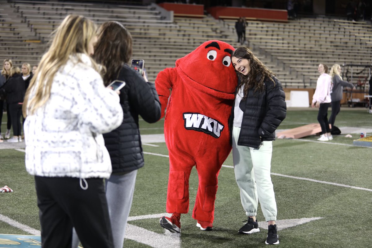 Western Kentucky University tweet media